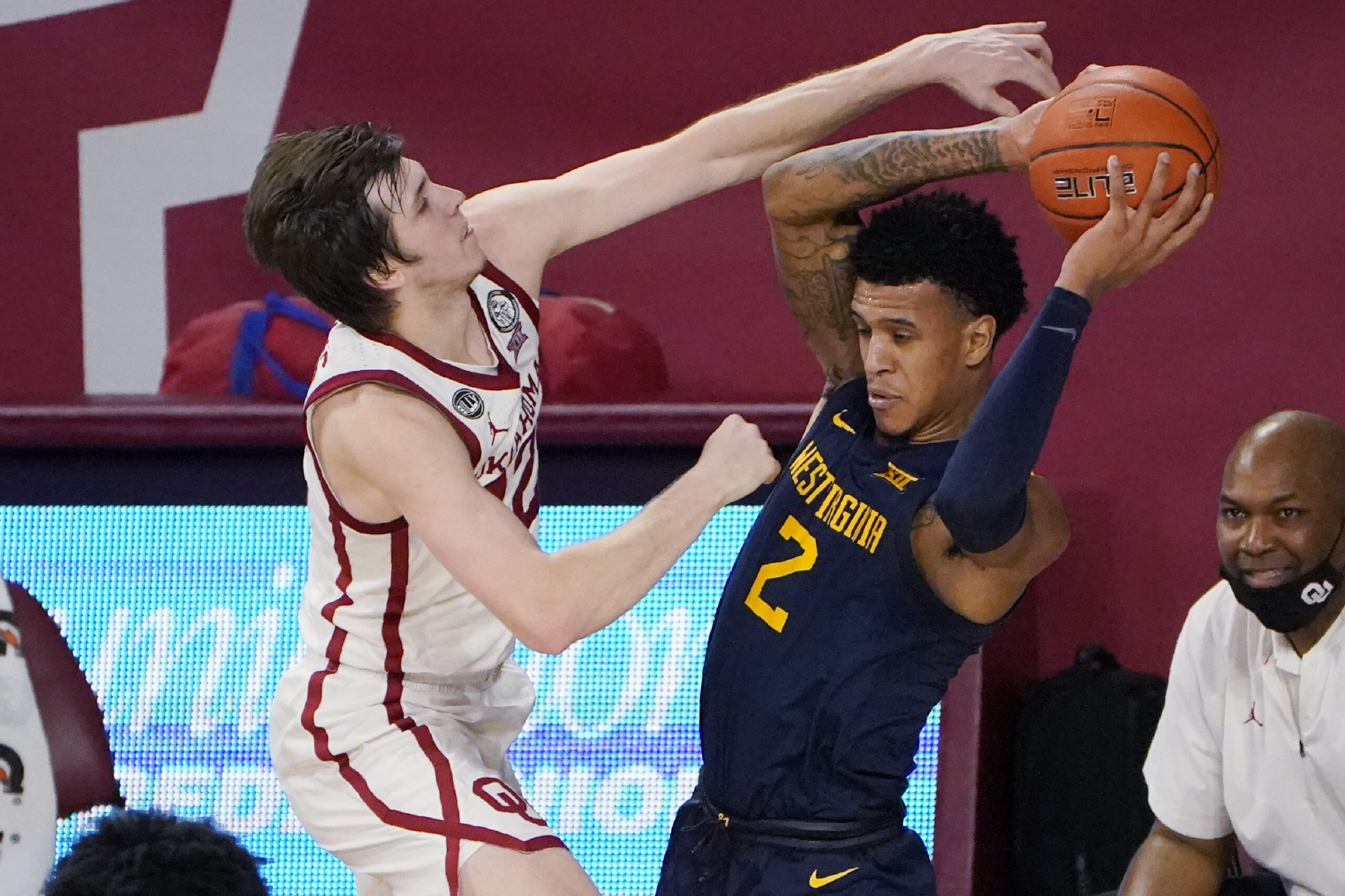 Jalen Bridges got over jitters quickly; No. 9 West Virginia travels to Oklahoma State for a crucial match-up